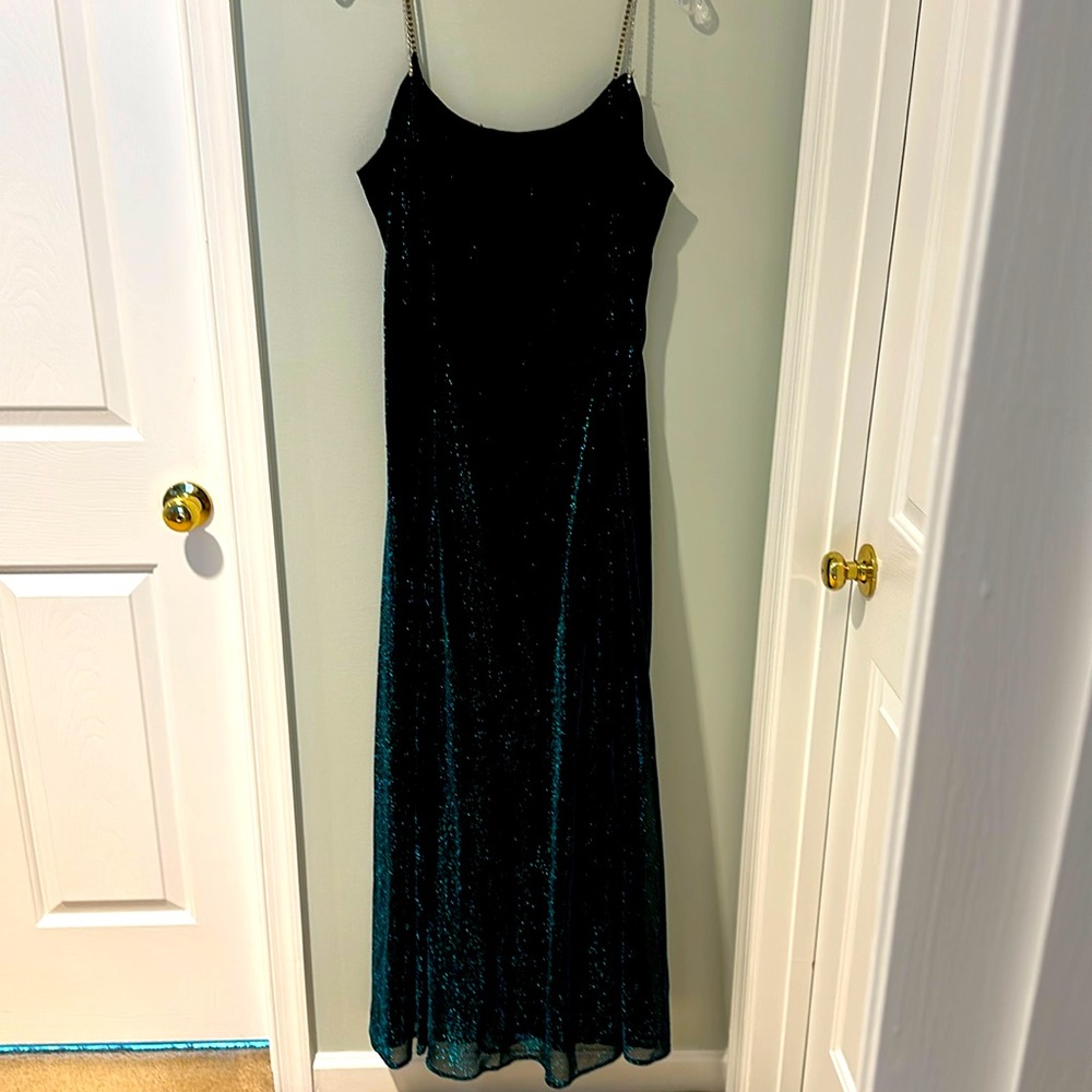 Scott McClintock dress. Size 14 in peacock green and black.